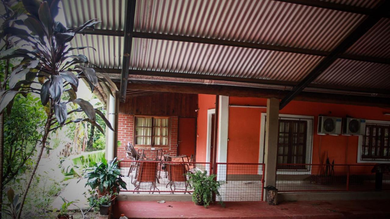 Hostel Haus Puerto Iguazú Exterior foto